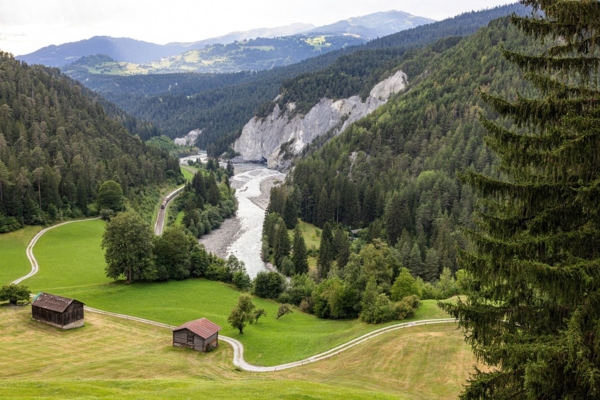 Zwischen Tag und Nacht in der Rheinschlucht