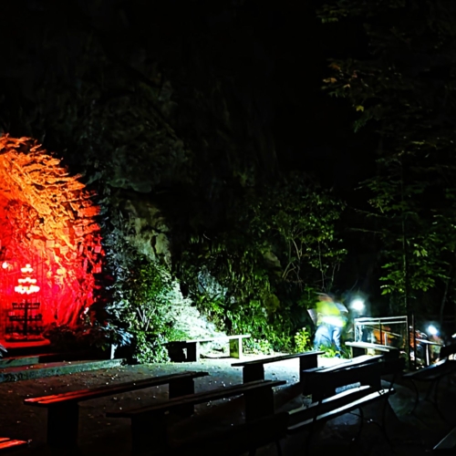 04 Eintreffen bei der Sarner Grotte